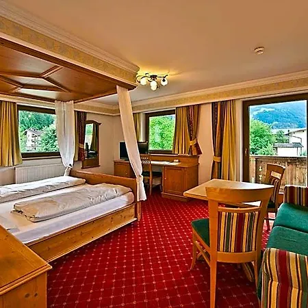 Denggerhof Hotel 3*
