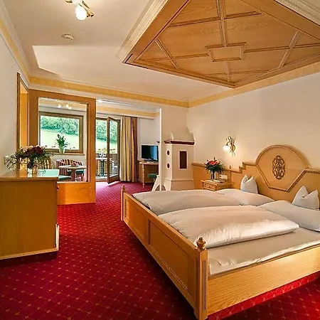 Denggerhof Hotel 3*