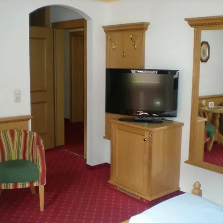 Denggerhof Szálloda 3*